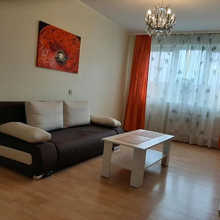Grazinos Apartamentai Panevezys Bagian luar foto